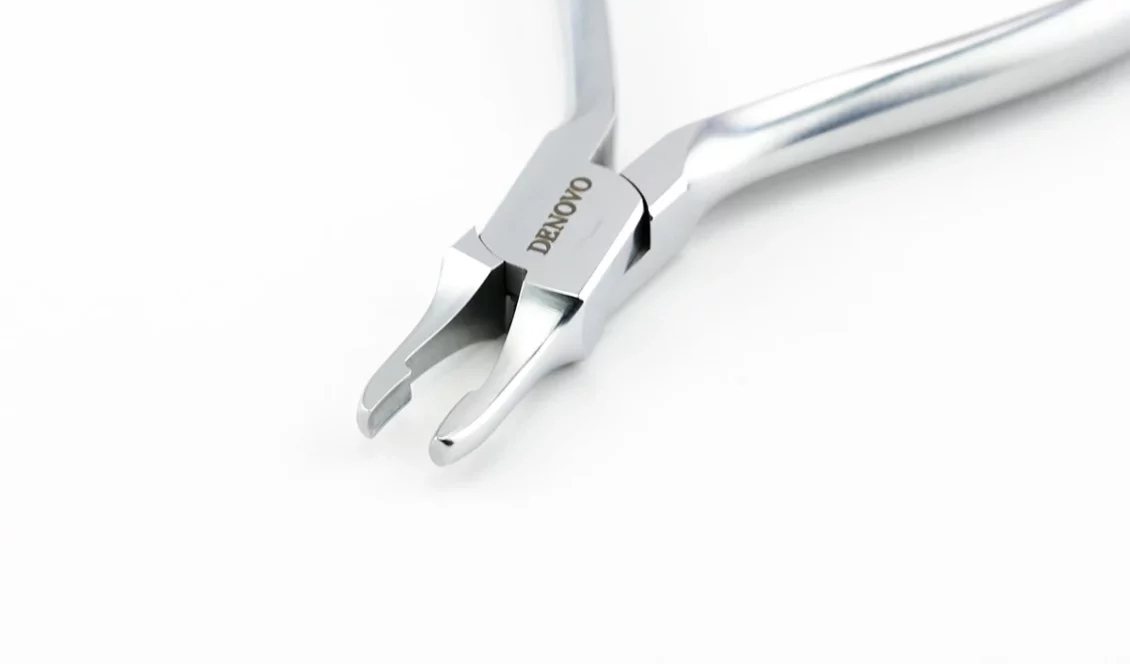 Orthodontic band contouring Plier